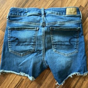 American Eagle - Hi Rise Shortie - Next Level Stretch - size 6 like new